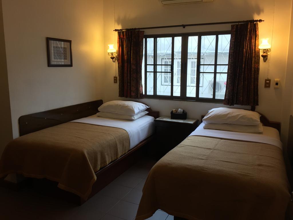 Buakao Inn Thong Sala Habitación foto