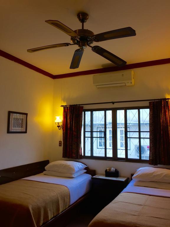 Buakao Inn Thong Sala Habitación foto