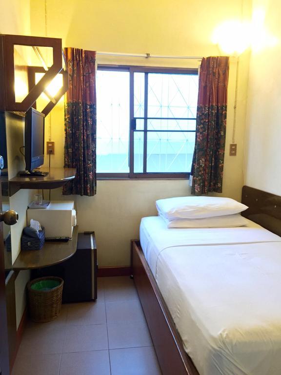 Buakao Inn Thong Sala Habitación foto